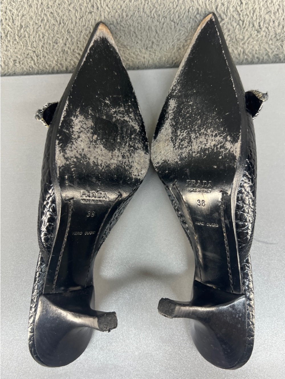 Prada Black Pointed-Toe Leather Mules with Knotted Textile Accent - Picture 11 of 14